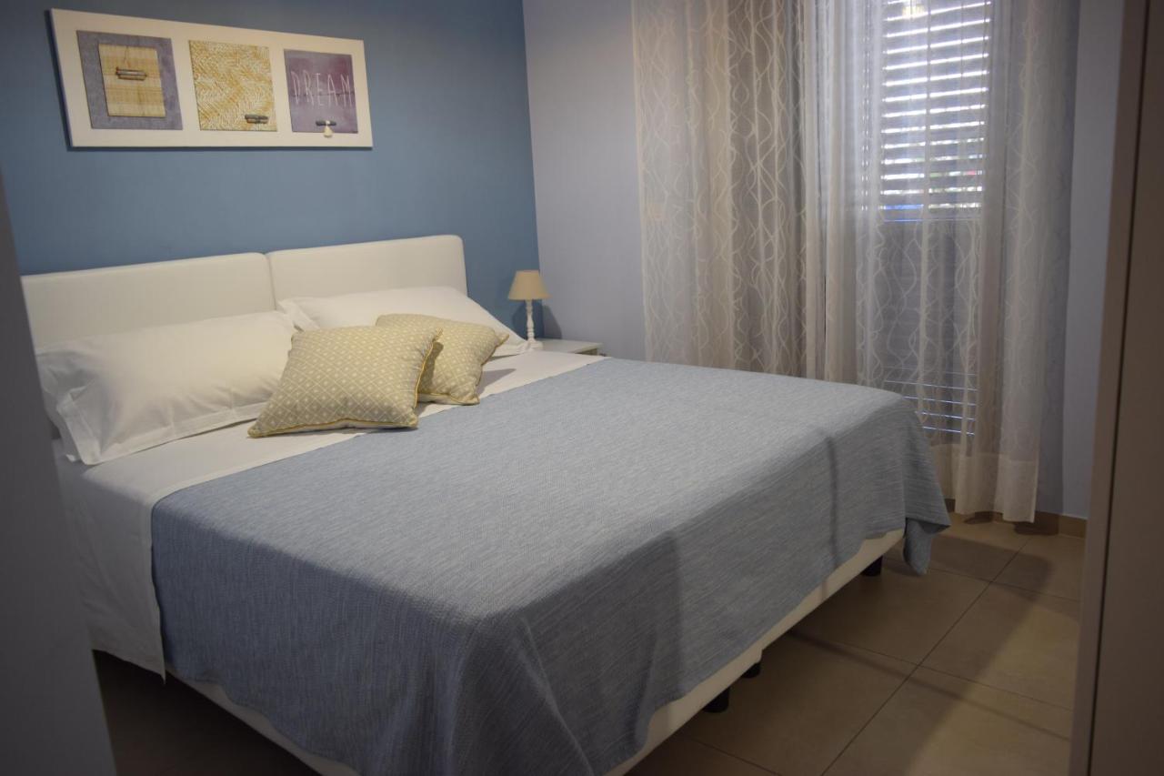Vakantiehuis Lombardo Santa Teresa Di Riva